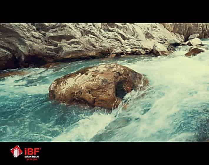 Kapuzbaşı Şelalesi